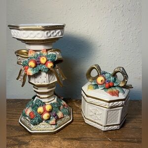 Beautiful Fitz and Floyd “Snowy Woods”Ceramic Candle Holder and Box Set